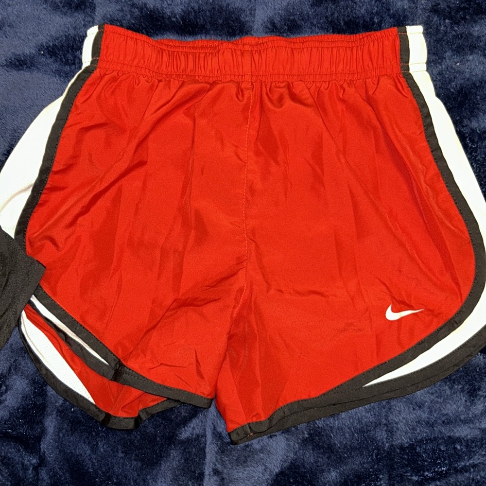 Nike running shorts bundle - Picture 2 of 6